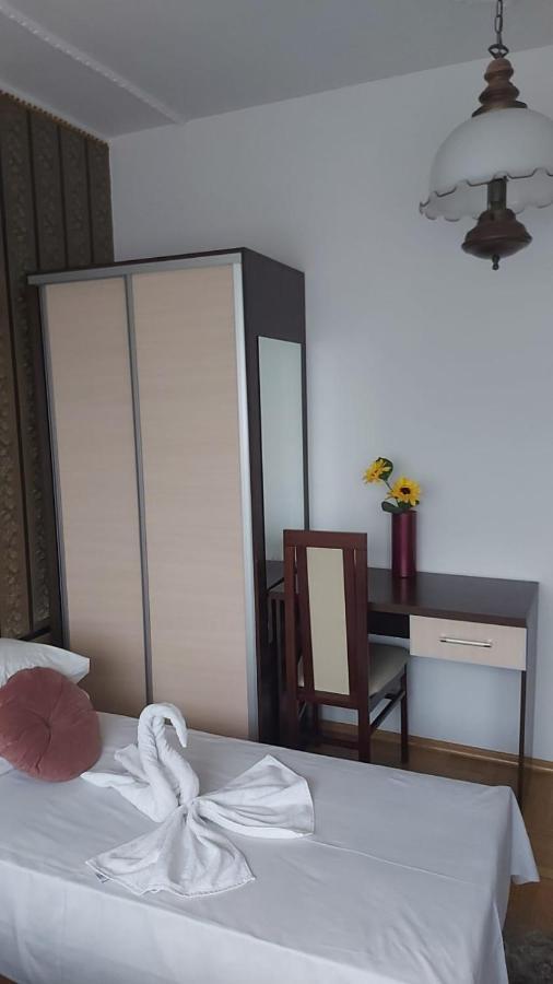 פוזנן Hostel מראה חיצוני תמונה
